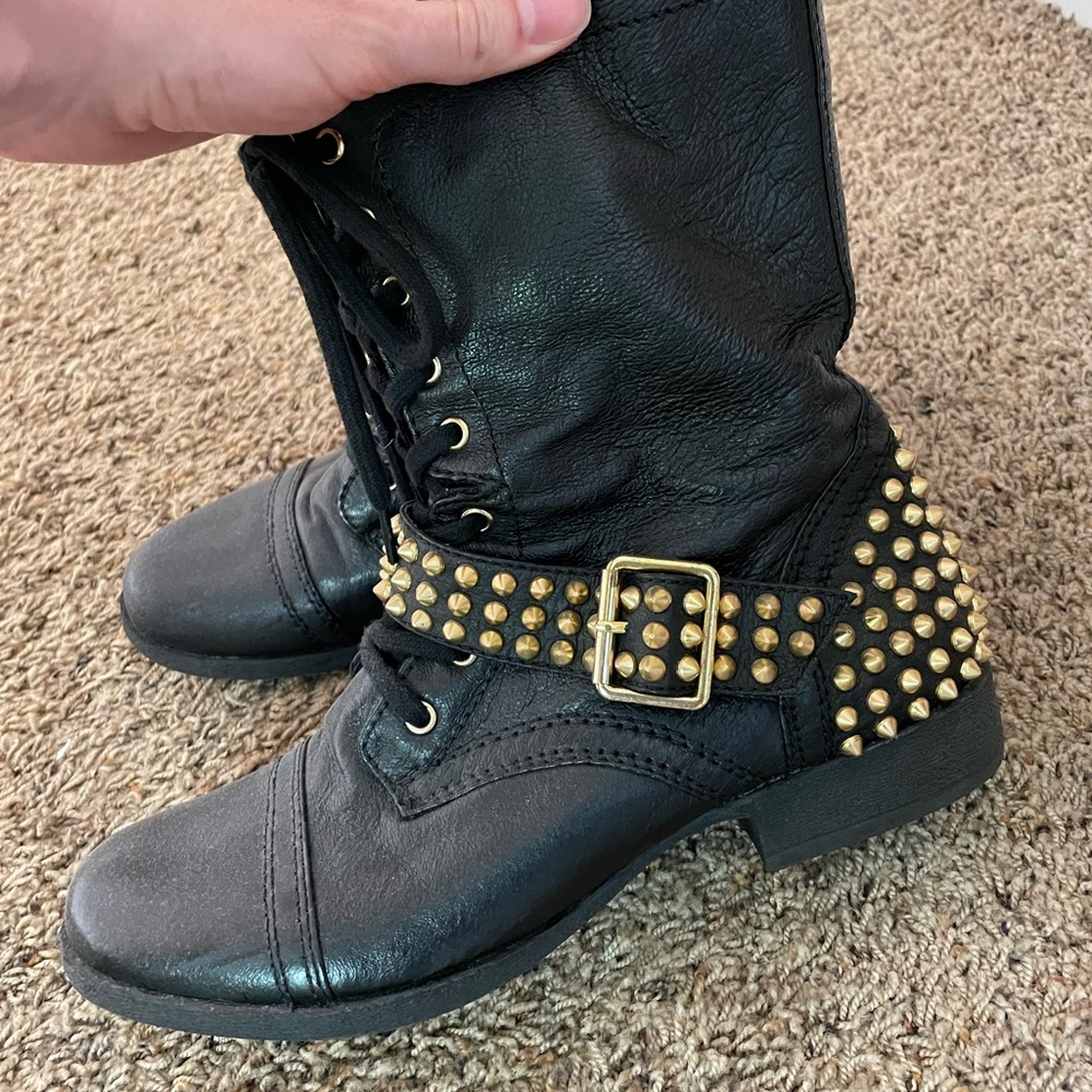 Steve Madden leather black gold spike boots size 8.5